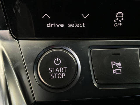 2019 Audi e-tron quattro Premium Plus