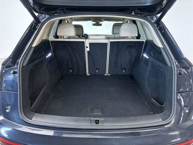 2020 Audi Q5 quattro Premium Plus 45 TFSI