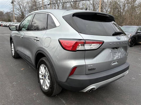 2022 Ford Escape SE