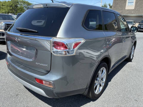 2015 Mitsubishi Outlander SE