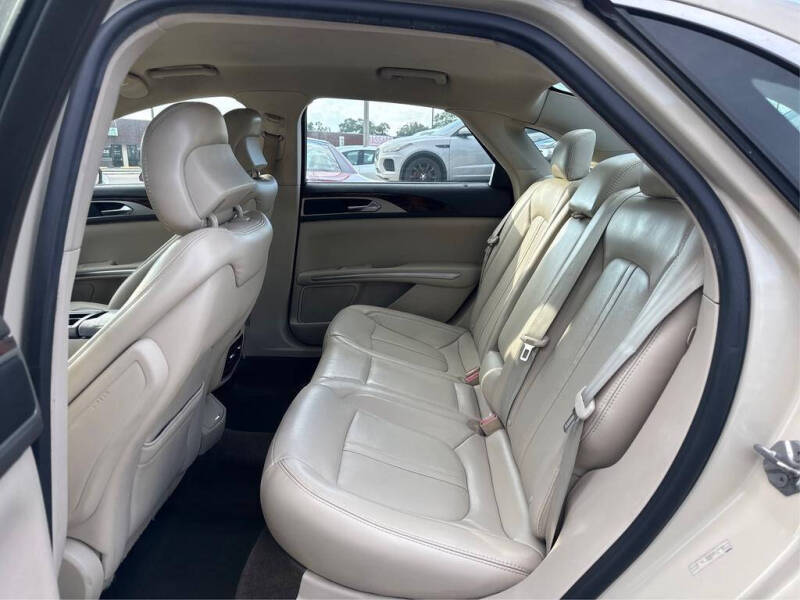 2016 Lincoln MKZ Hybrid