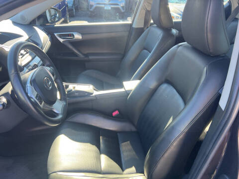 2012 Lexus CT 200h Premium