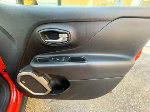 2016 Jeep Renegade Latitude 75th Anniversary