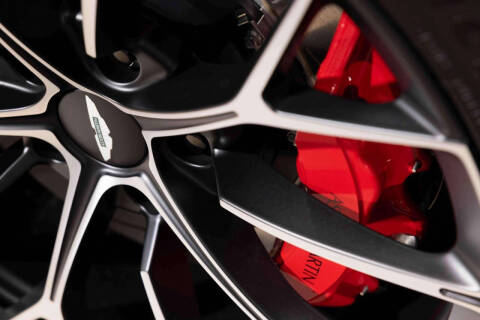 2025 Aston Martin Vantage