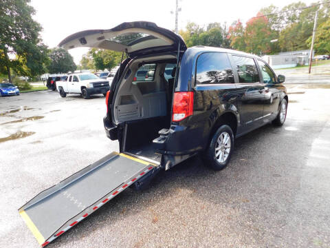 2020 Dodge Grand Caravan for sale at Macrocar Sales Inc in Uniontown OH