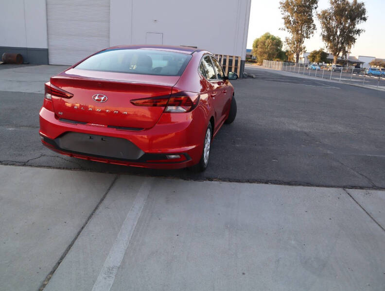 2020 Hyundai Elantra SE