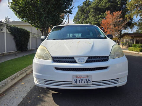 2005 Toyota Sienna