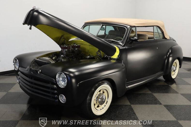 1946 Ford Deluxe