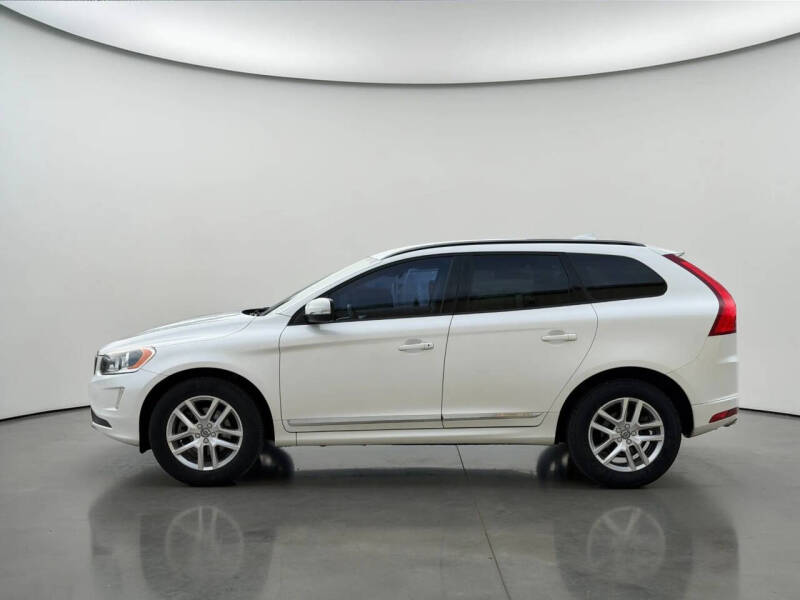 2017 Volvo XC60 T5 Dynamic