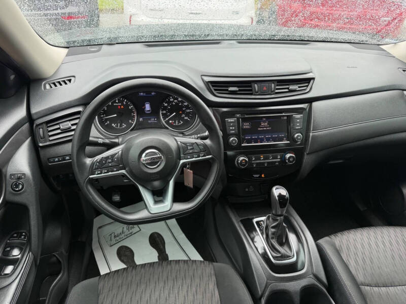 2020 Nissan Rogue S