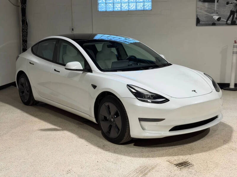 2021 Tesla Model 3 Standard Range Plus