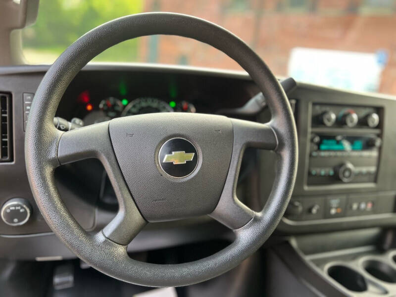 2018 Chevrolet Express 2500