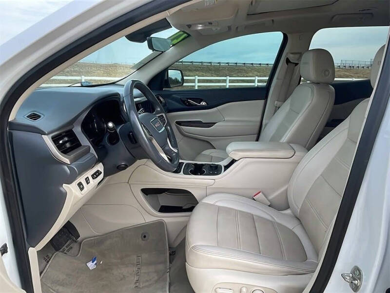 2021 GMC Acadia Denali