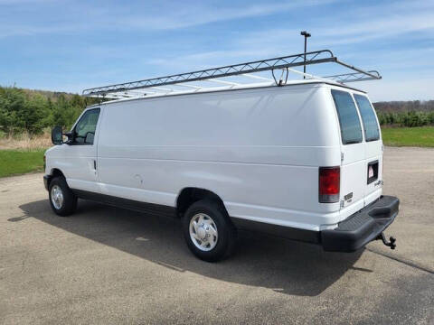 2011 Ford E-Series E-350 SD