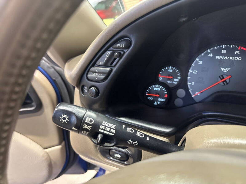 2004 Chevrolet Corvette