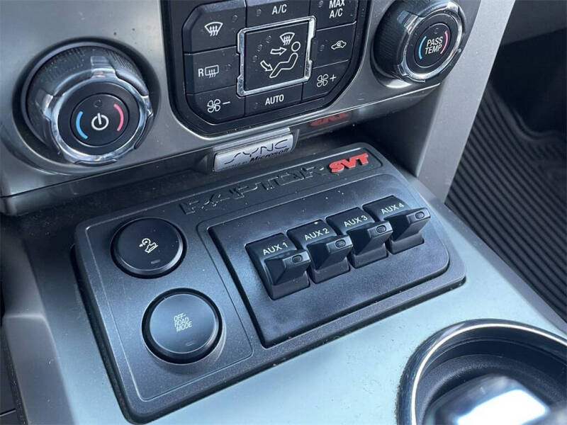 2013 Ford F-150 SVT Raptor