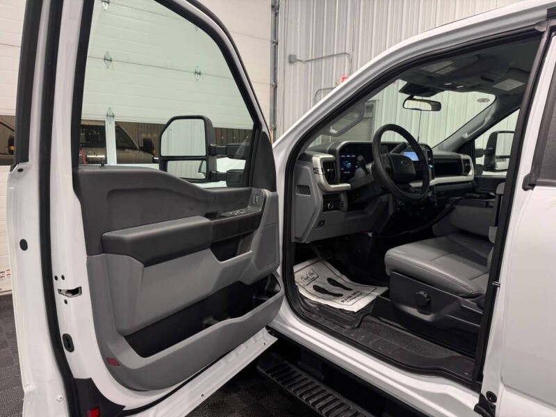 2023 Ford F-350 Super Duty XL