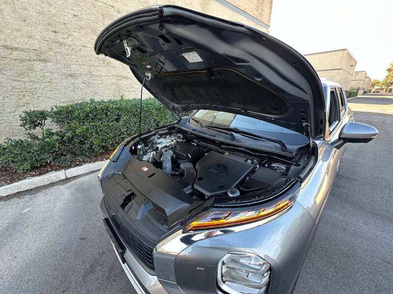 2023 Mitsubishi Outlander PHEV SEL