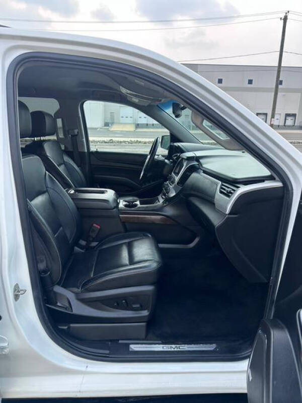 2018 GMC Yukon XL SLT