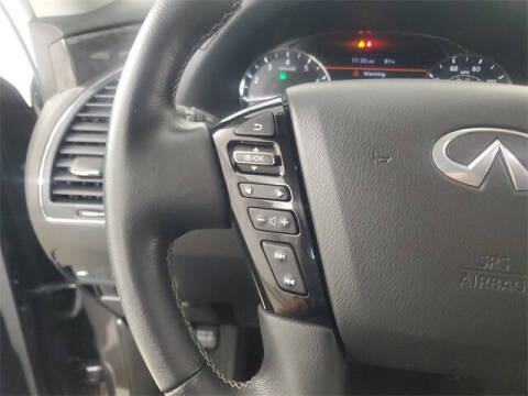 2022 Infiniti QX80 Luxe