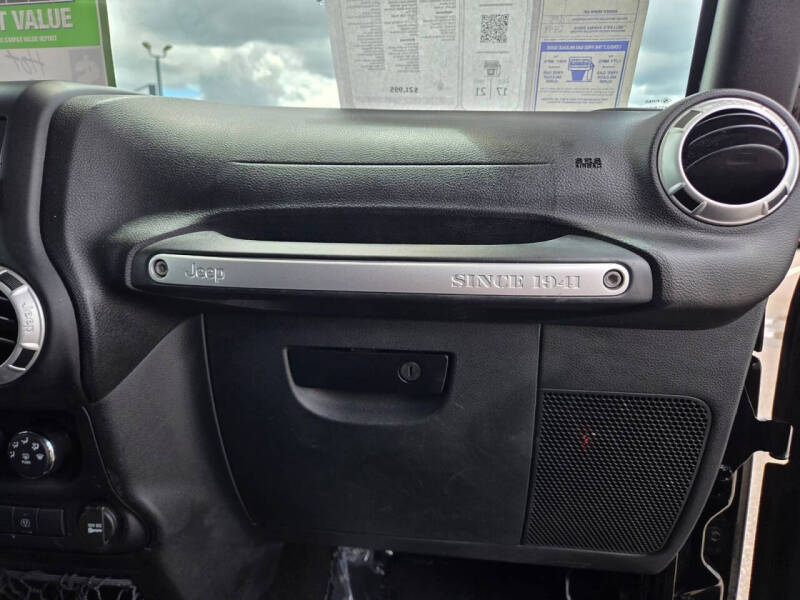 2016 Jeep Wrangler Sahara