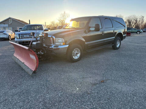 2002 Ford Excursion for sale at Quinn Motors in Shakopee MN