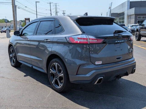 2022 Ford Edge ST