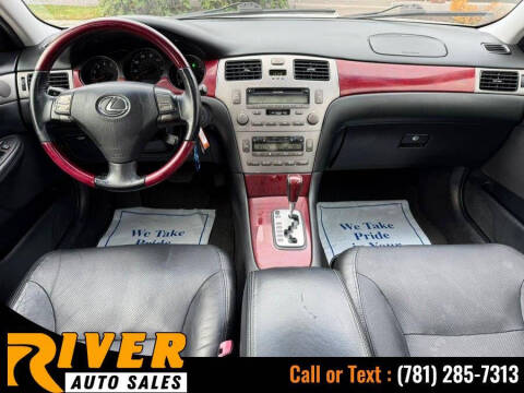 2005 Lexus ES 330