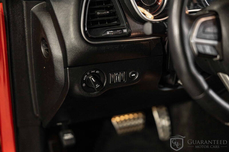 2015 Dodge Challenger SRT 392