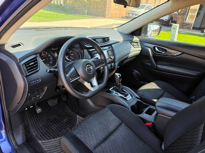 2017 Nissan Rogue S