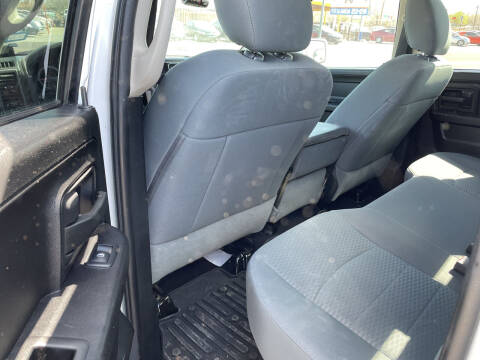 2016 RAM 1500 Express