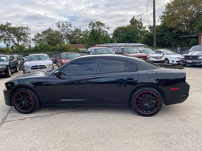 2014 Dodge Charger SE