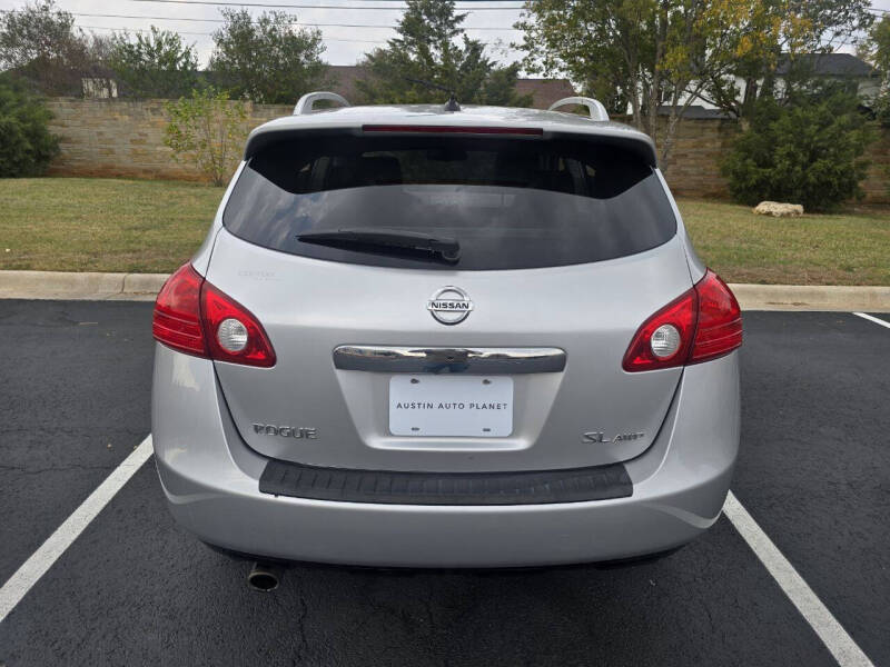 2013 Nissan Rogue SV w/SL Package