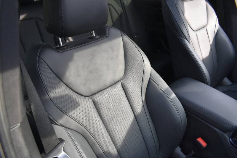 2024 BMW X4 xDrive30i