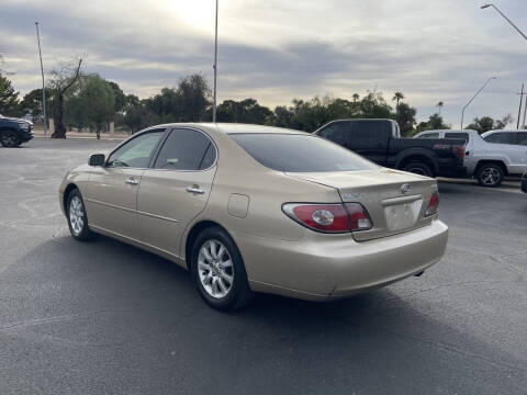 2004 Lexus ES 330