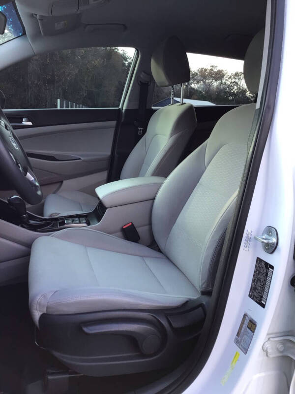 2020 Hyundai Tucson SE