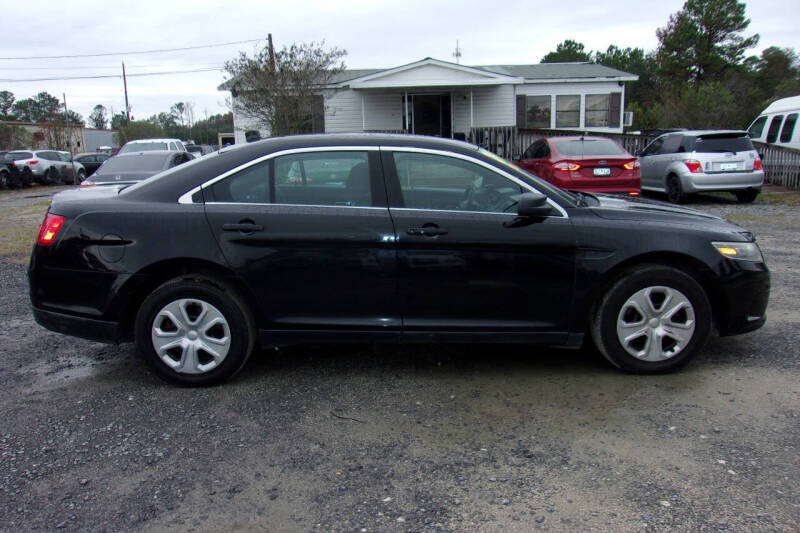 2017 Ford Taurus null photo 3