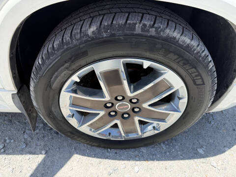 2012 GMC Acadia Denali