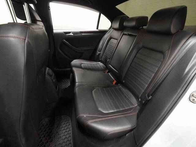 2017 Volkswagen Jetta 2.0T GLI