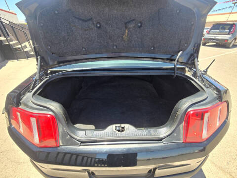2012 Ford Mustang V6