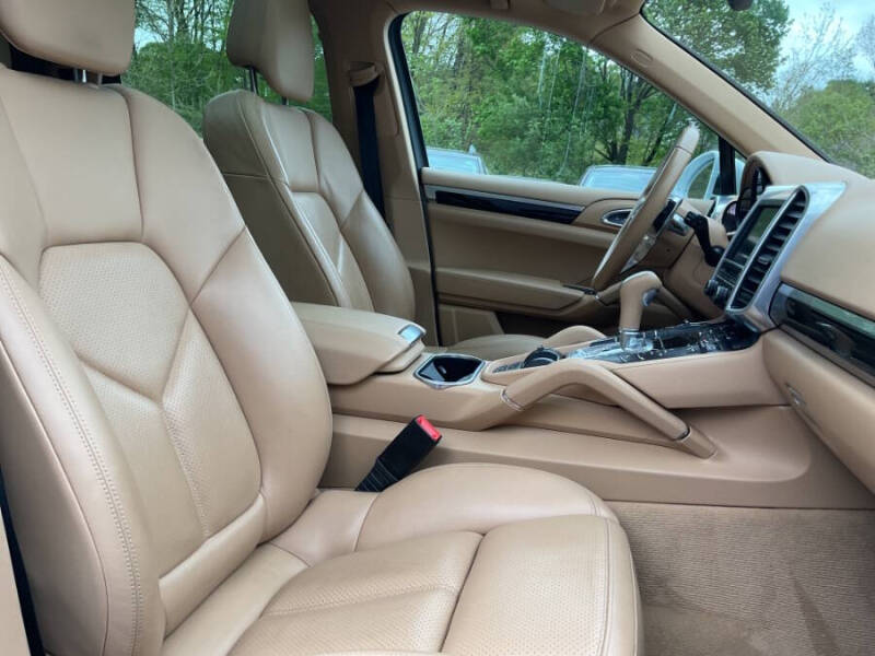 2016 Porsche Cayenne S
