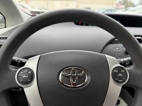 2011 Toyota Prius Three
