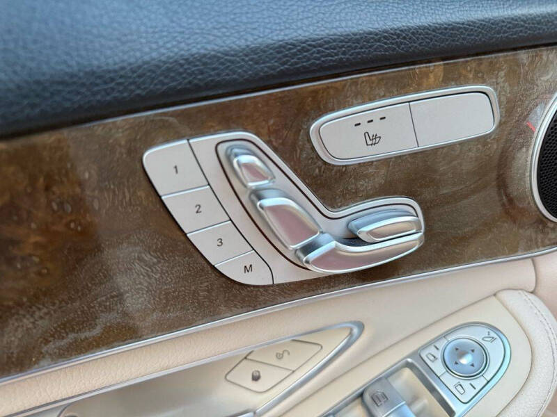 2017 Mercedes-Benz C-Class