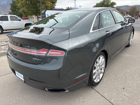 2016 Lincoln MKZ