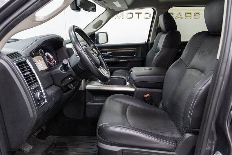 2016 RAM 1500 Laramie