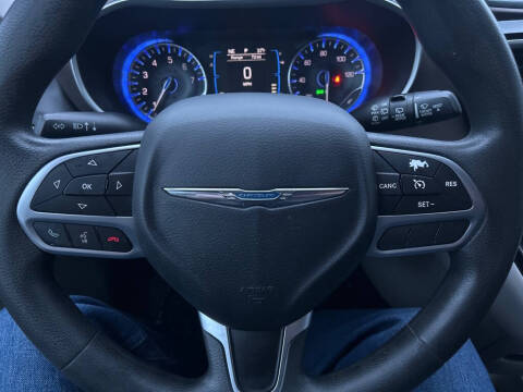 2017 Chrysler Pacifica Touring