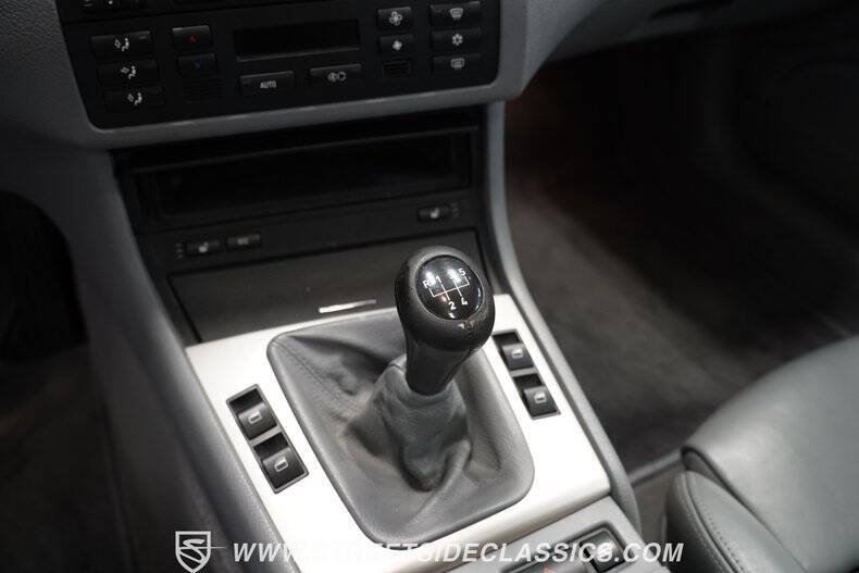 2004 BMW 3 Series 325Ci