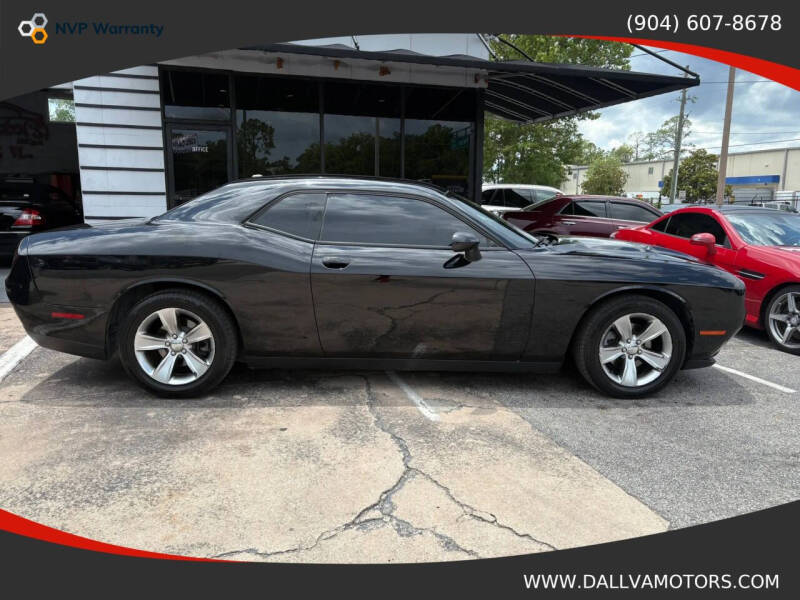 2015 Dodge Challenger SXT