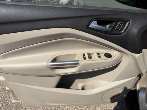 2017 Ford C-MAX Energi SE