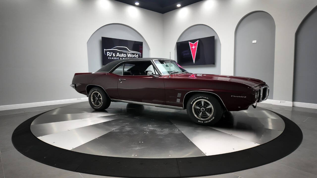 1969 Pontiac Firebird 36